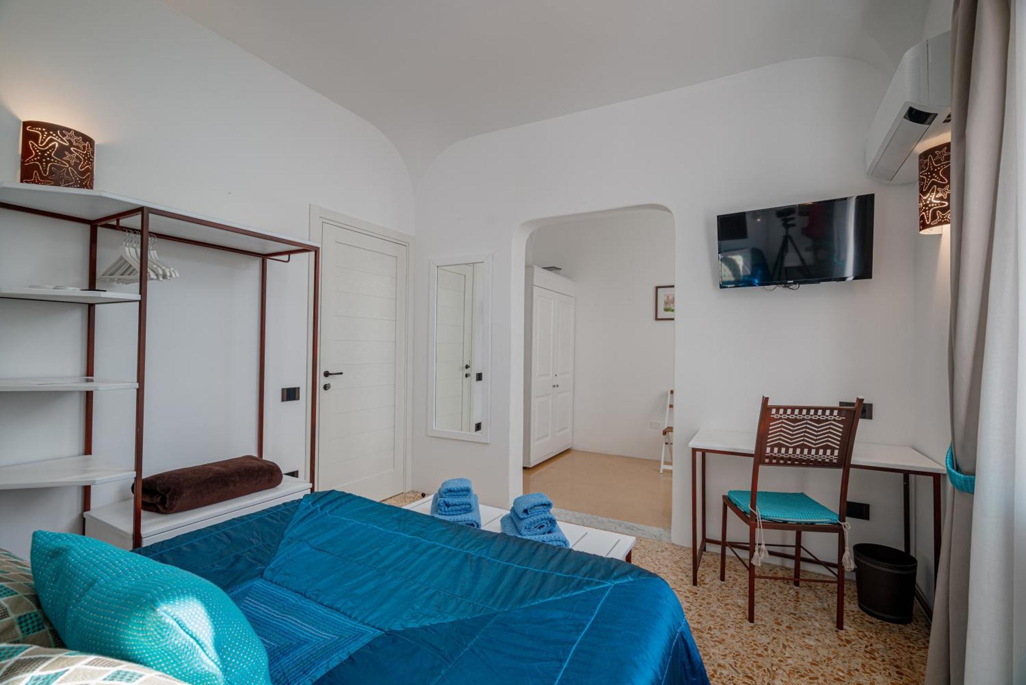 Sorella Luna Room Boutique, Centro Di Olbia Exterior foto